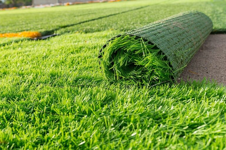 Experience the Luxury of Inno Motiff’s Artificial Grass Rolls